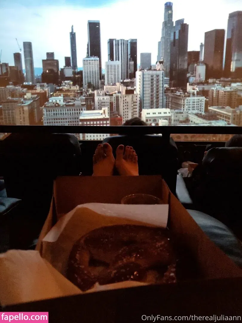 TheRealJuliaAnn Onlyfans Photo Gallery 