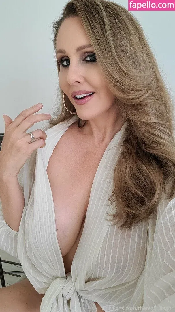 TheRealJuliaAnn Onlyfans Photo Gallery 