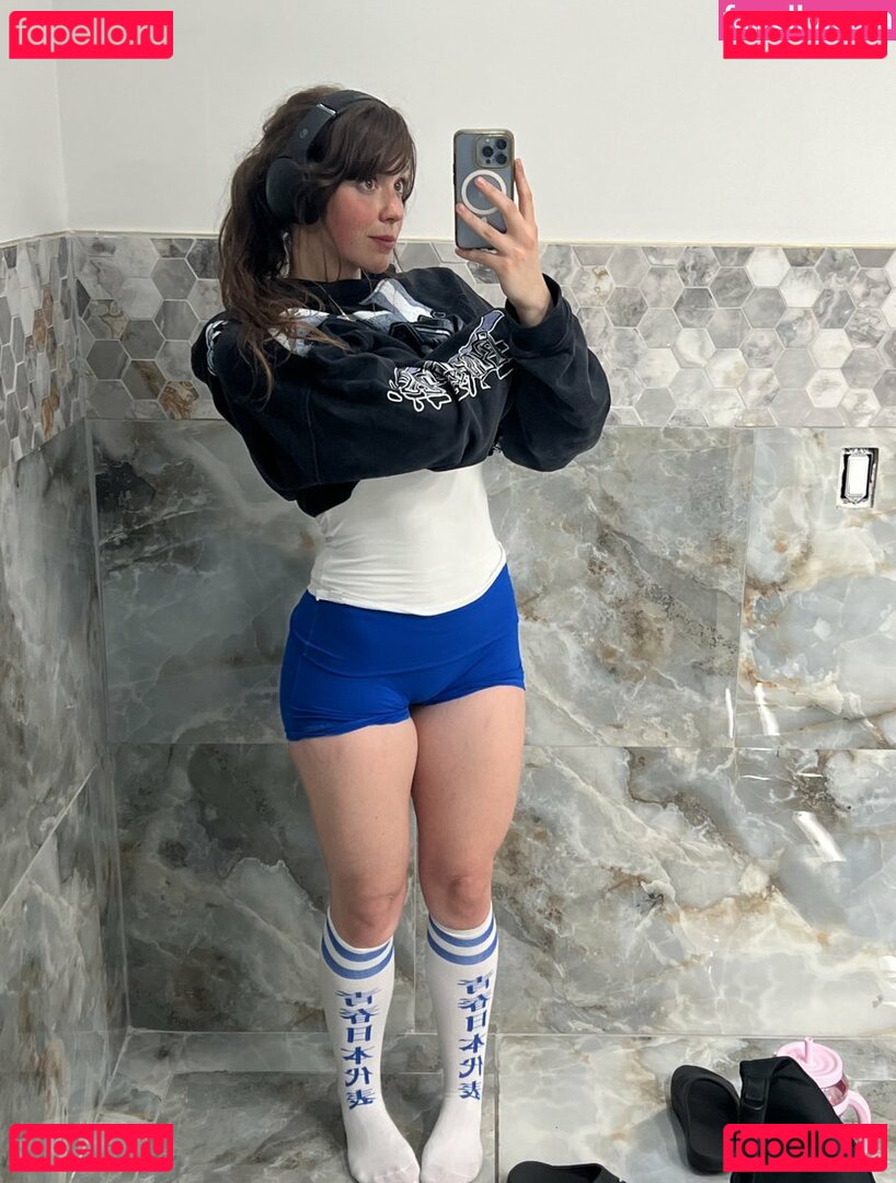 SophiaZipay Nude Onlyfans Photo 17