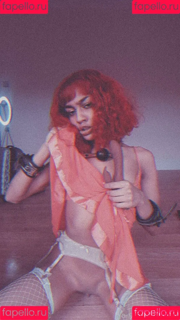 bluelah3 Onlyfans Photo Gallery 