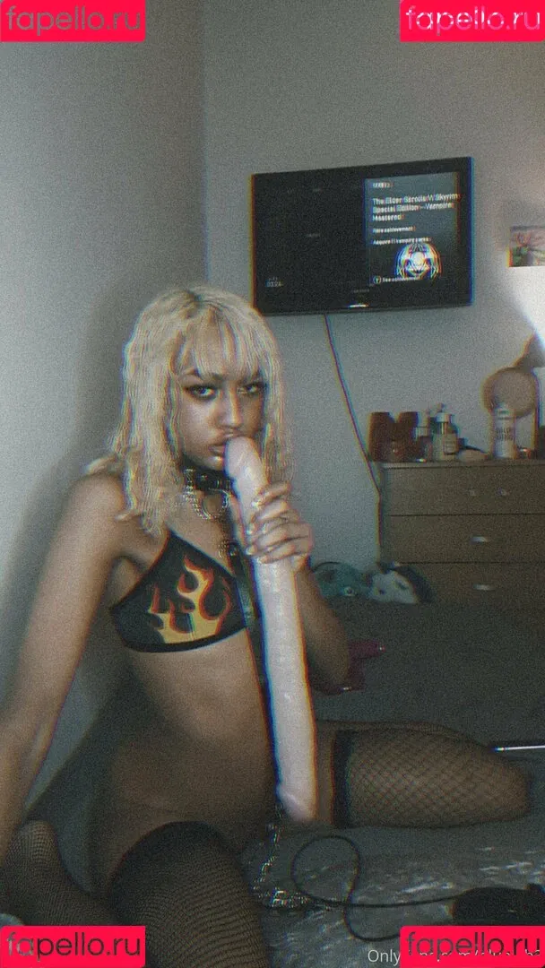bluelah3 Onlyfans Photo Gallery 