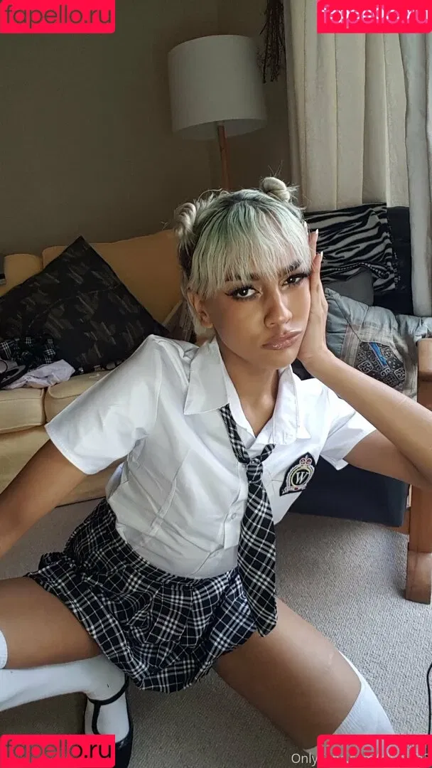 bluelah3 Onlyfans Photo Gallery 