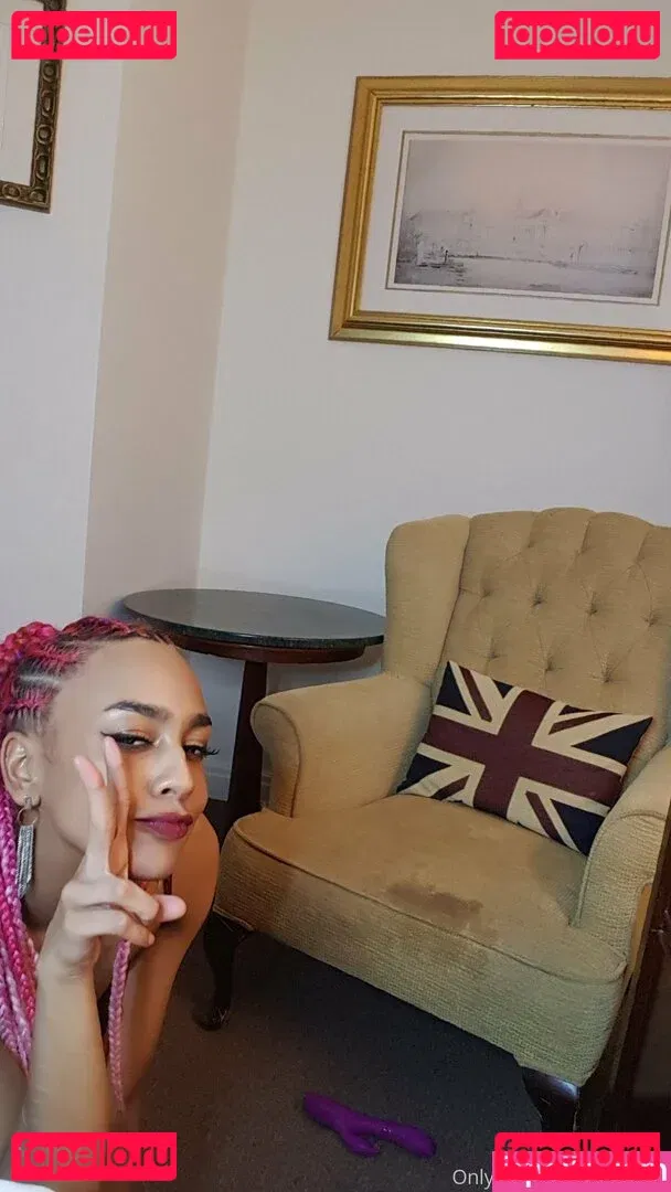 bluelah3 Onlyfans Photo Gallery 