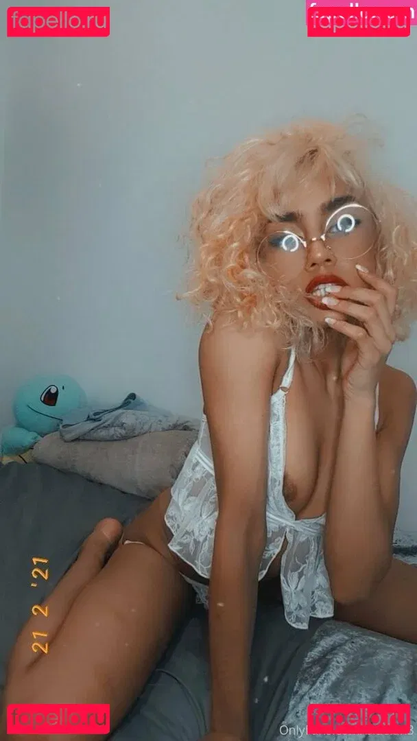 bluelah3 Onlyfans Photo Gallery 