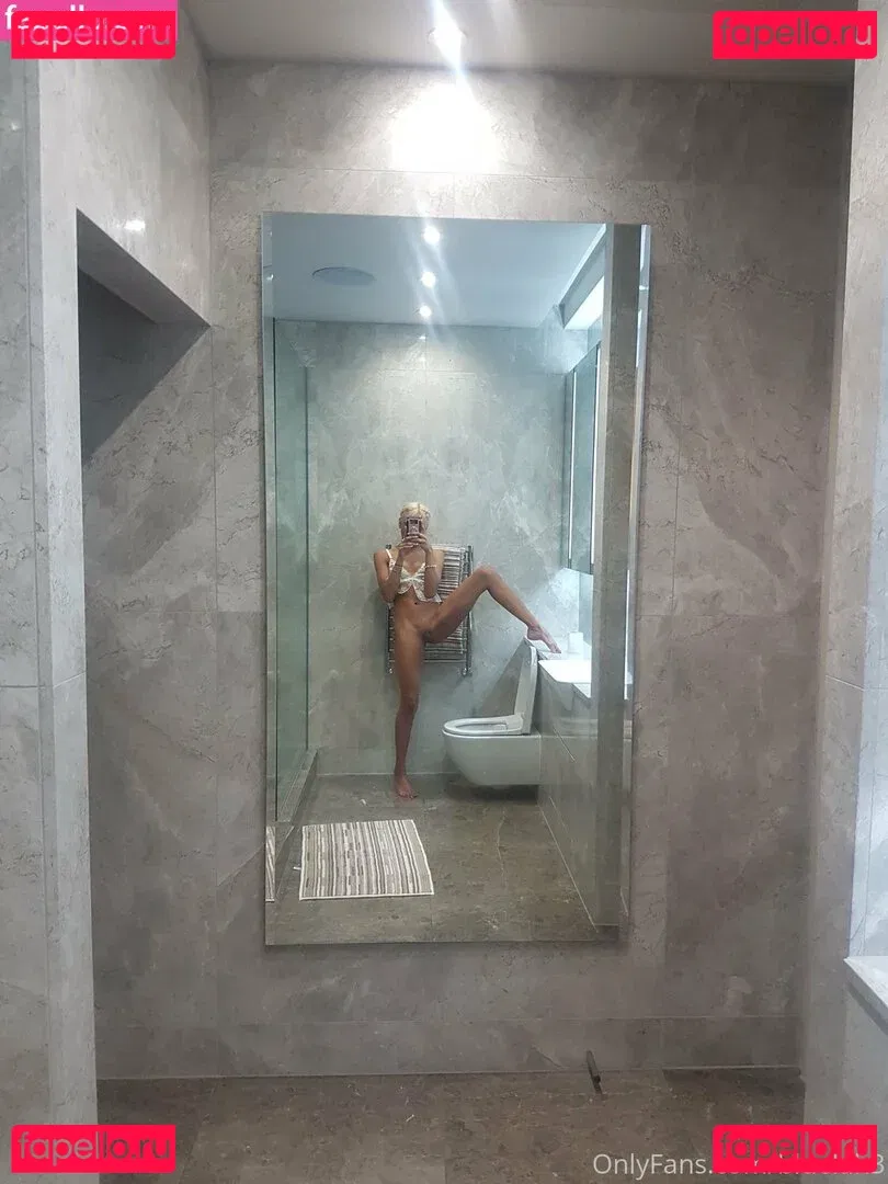 bluelah3 Onlyfans Photo Gallery 