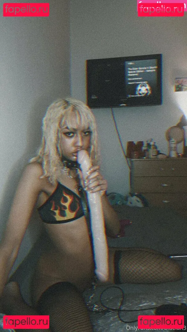 bluelah3 Onlyfans Photo Gallery 