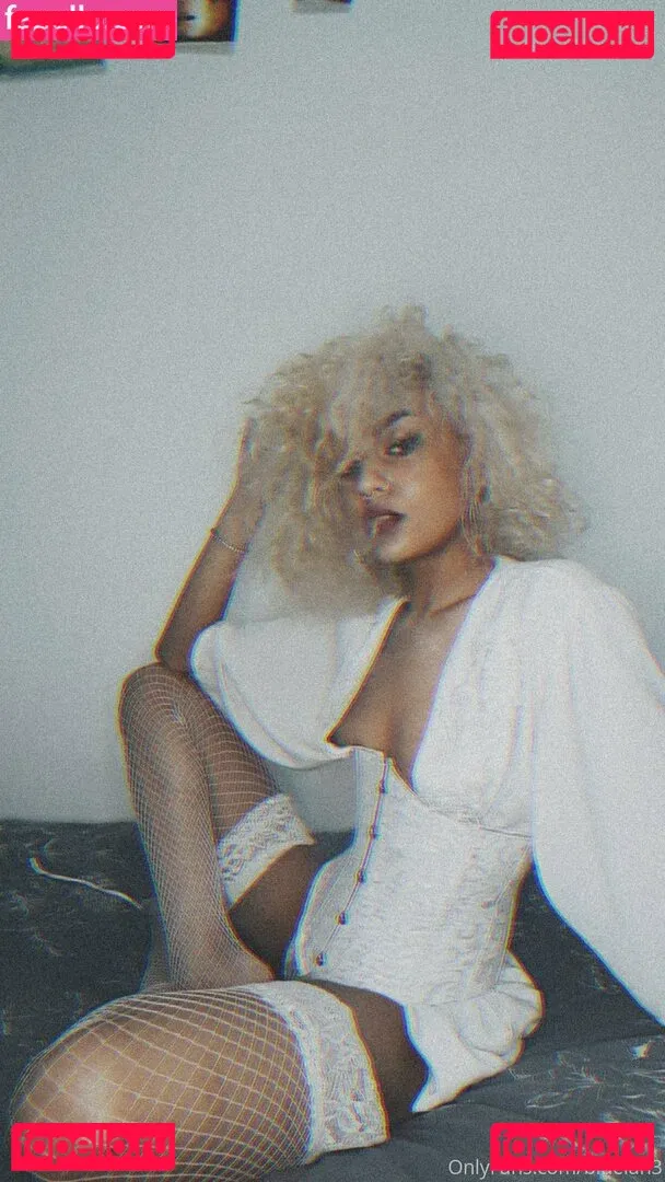 bluelah3 Onlyfans Photo Gallery 