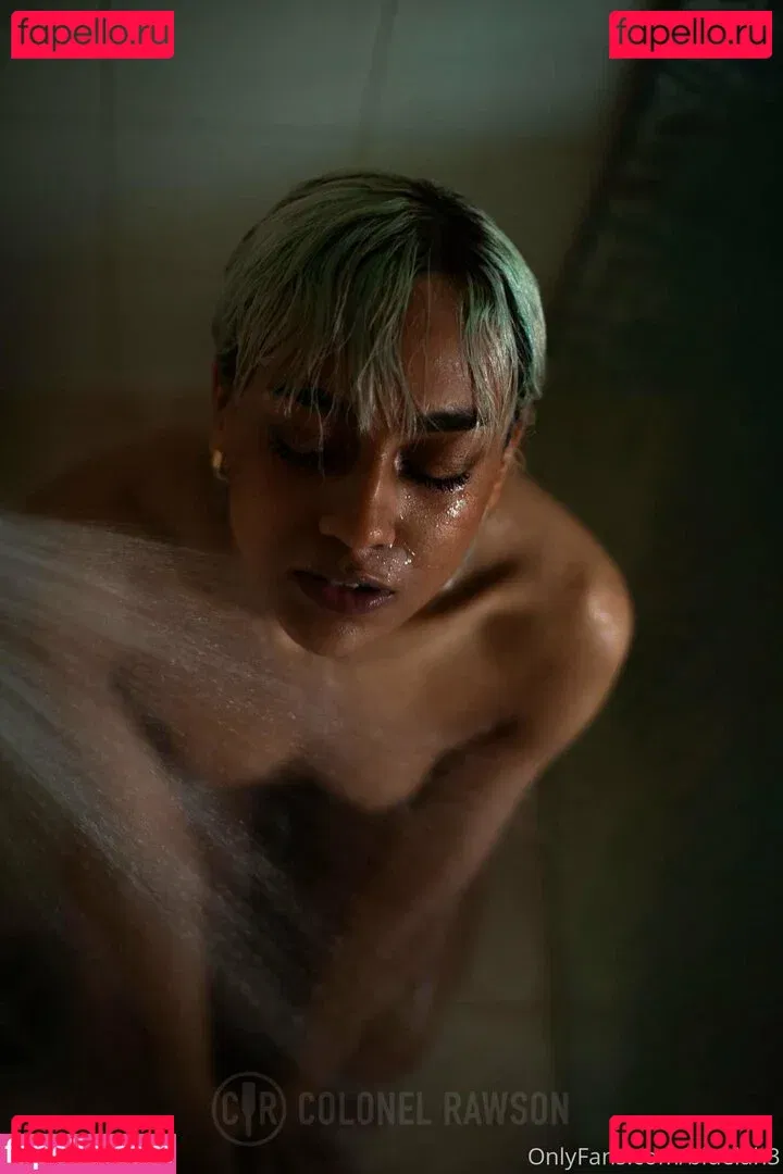 bluelah3 Onlyfans Photo Gallery 