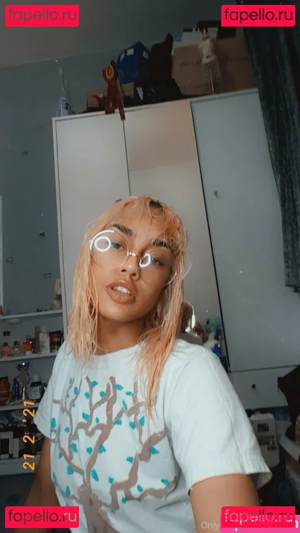 bluelah3 Onlyfans Photo Gallery 