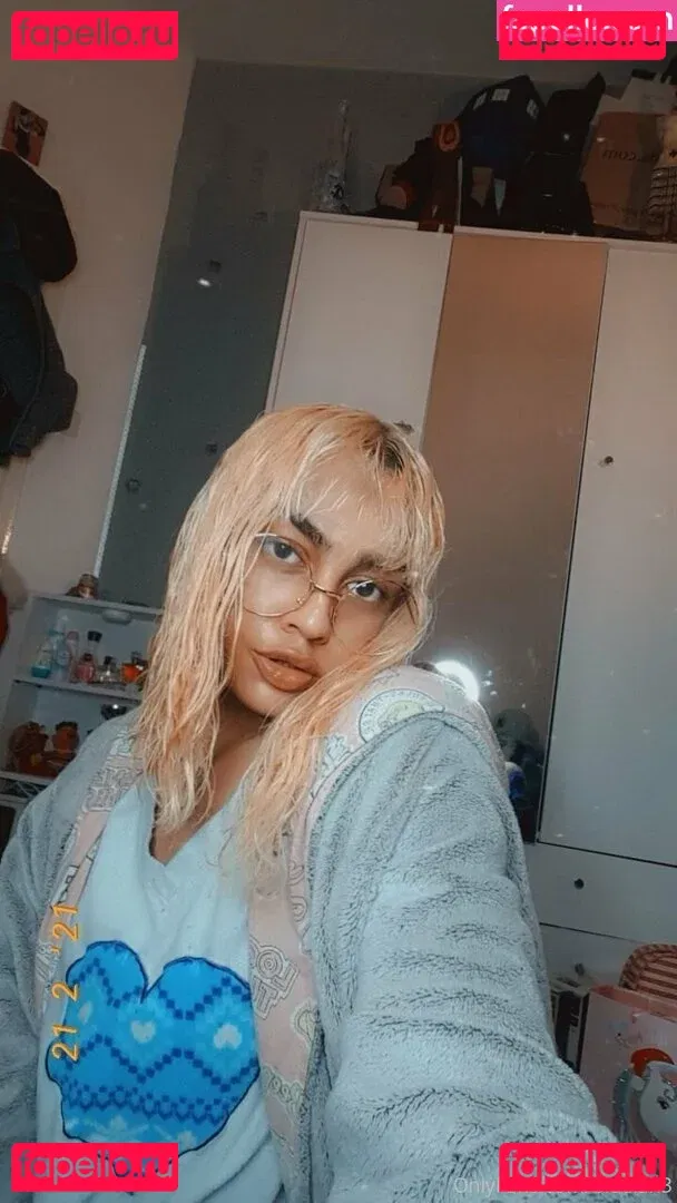 bluelah3 Onlyfans Photo Gallery 