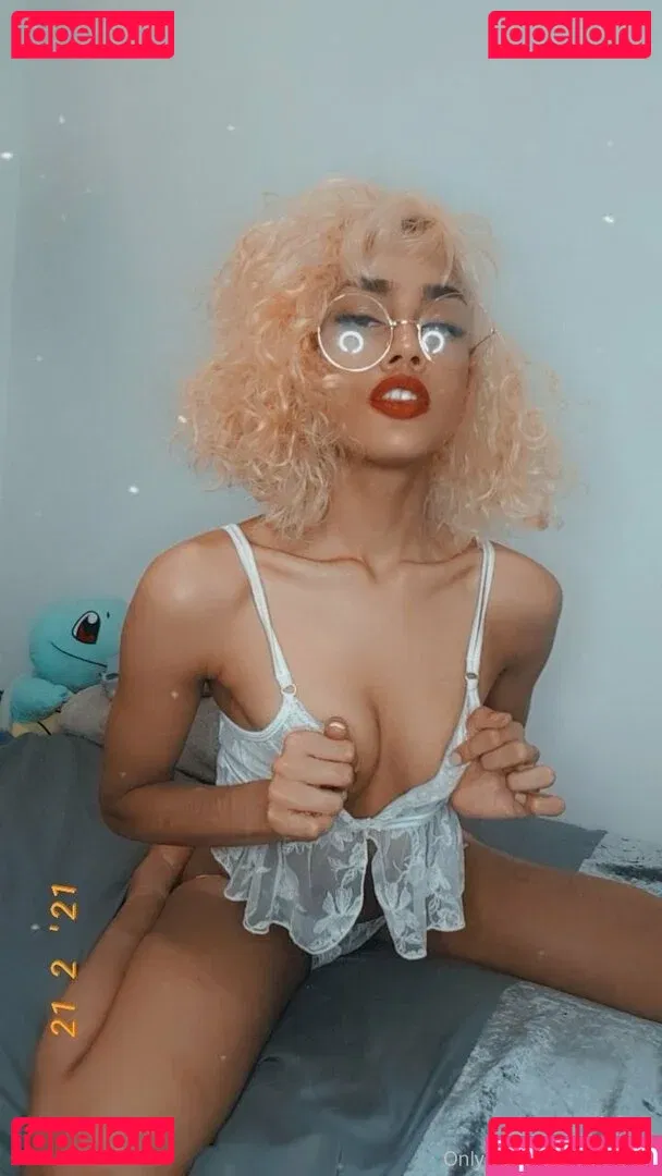 bluelah3 Onlyfans Photo Gallery 