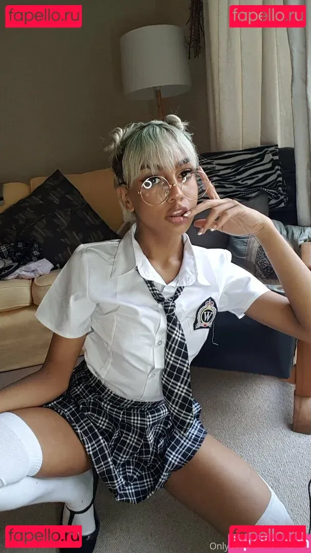 bluelah3 Onlyfans Photo Gallery 