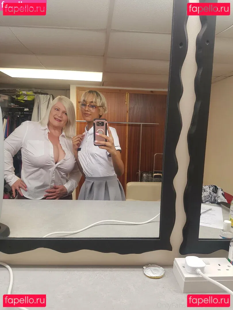 bluelah3 Onlyfans Photo Gallery 