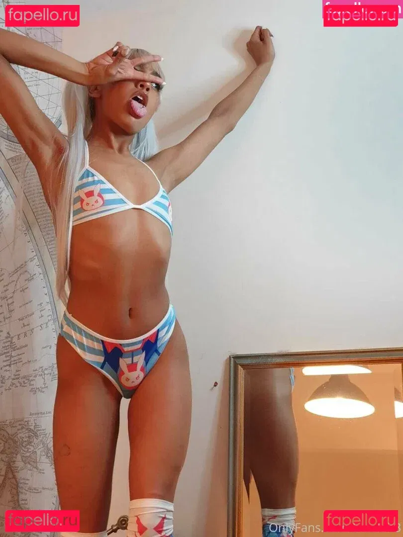 bluelah3 Onlyfans Photo Gallery 