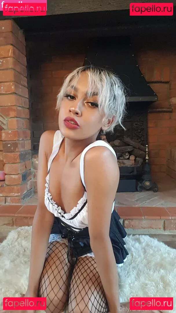 bluelah3 Onlyfans Photo Gallery 