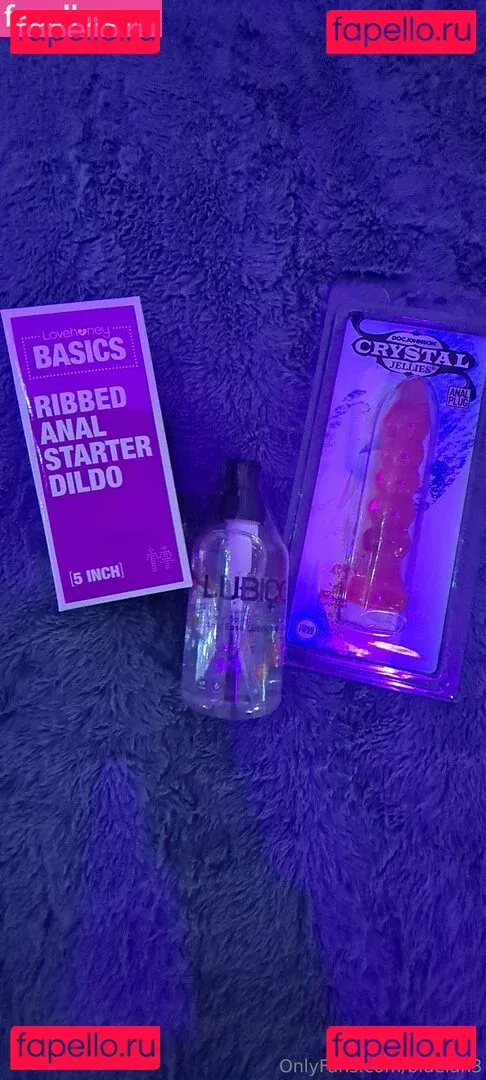 bluelah3 Onlyfans Photo Gallery 