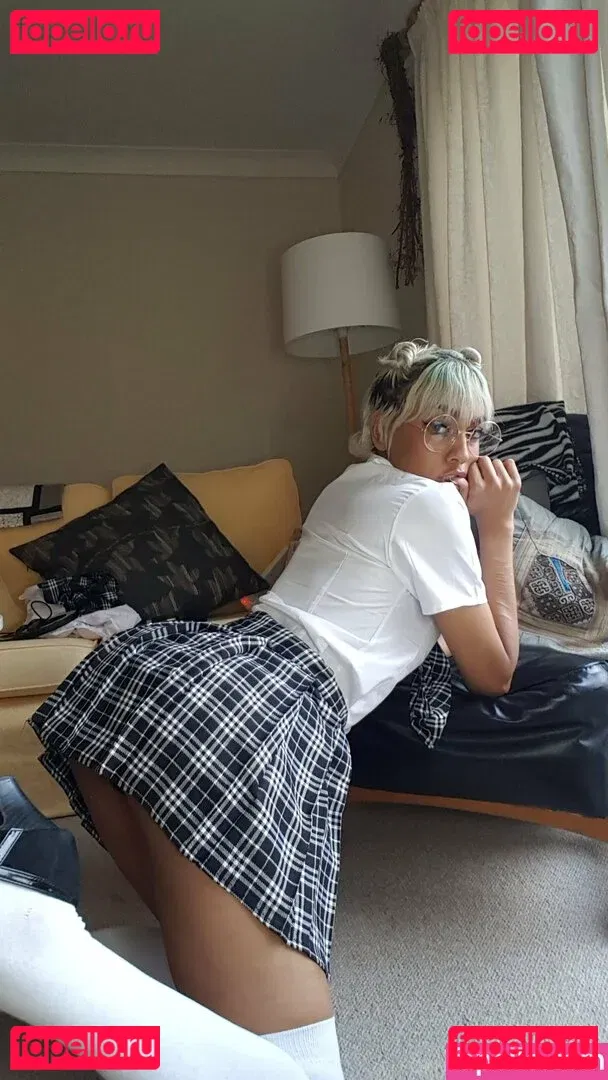 bluelah3 Onlyfans Photo Gallery 