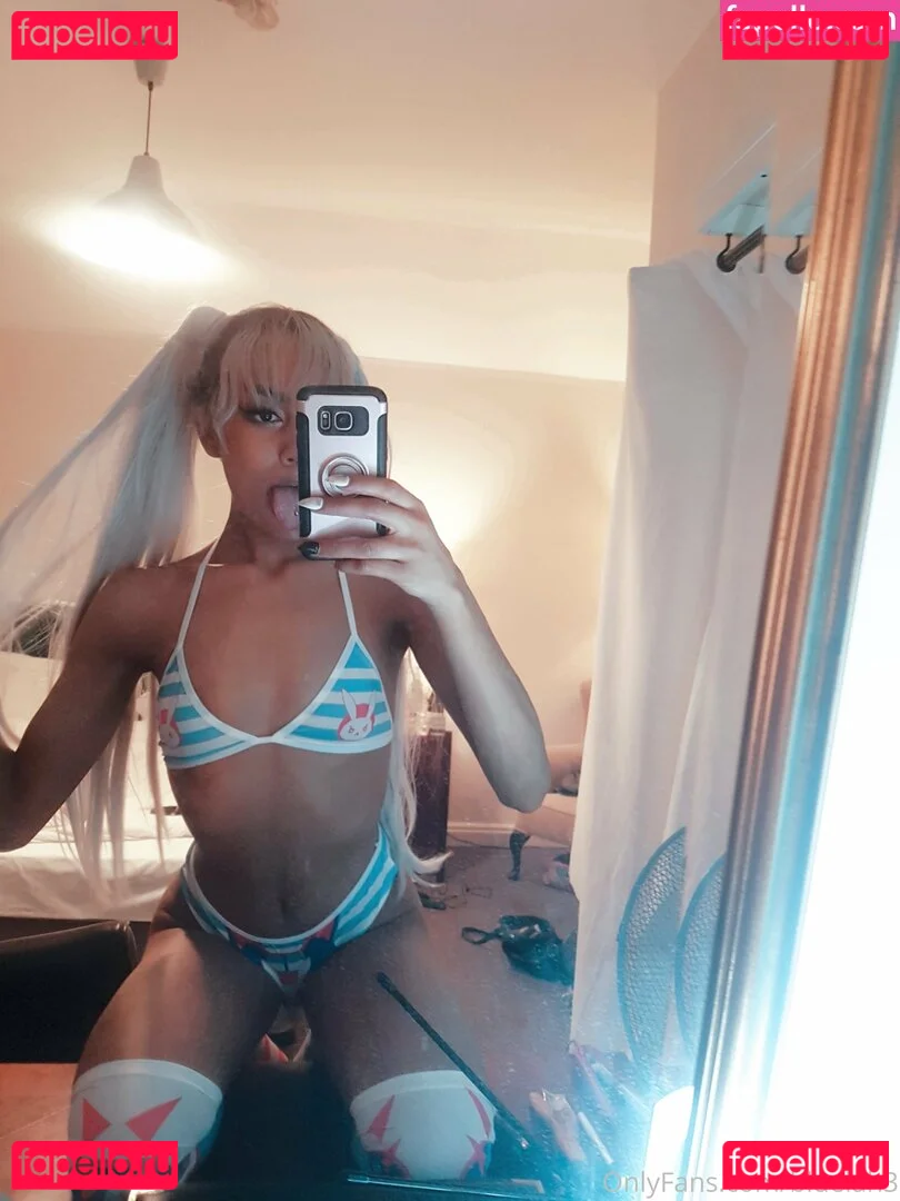 bluelah3 Onlyfans Photo Gallery 