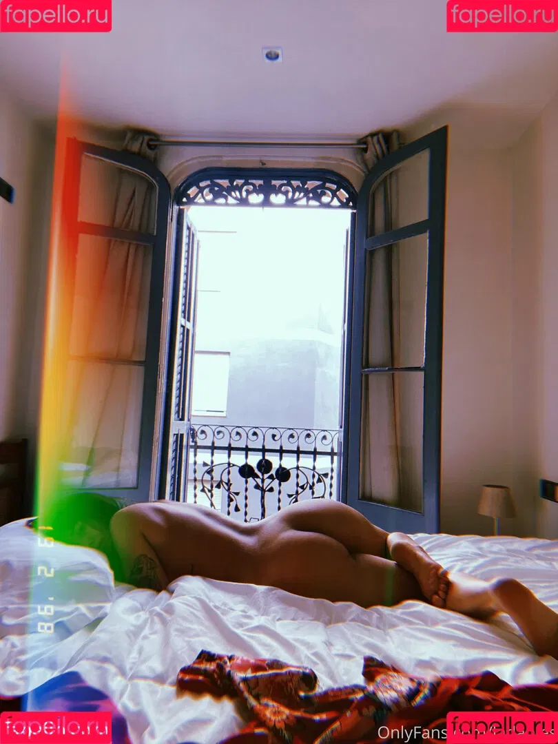 Ladanies Onlyfans Photo Gallery 