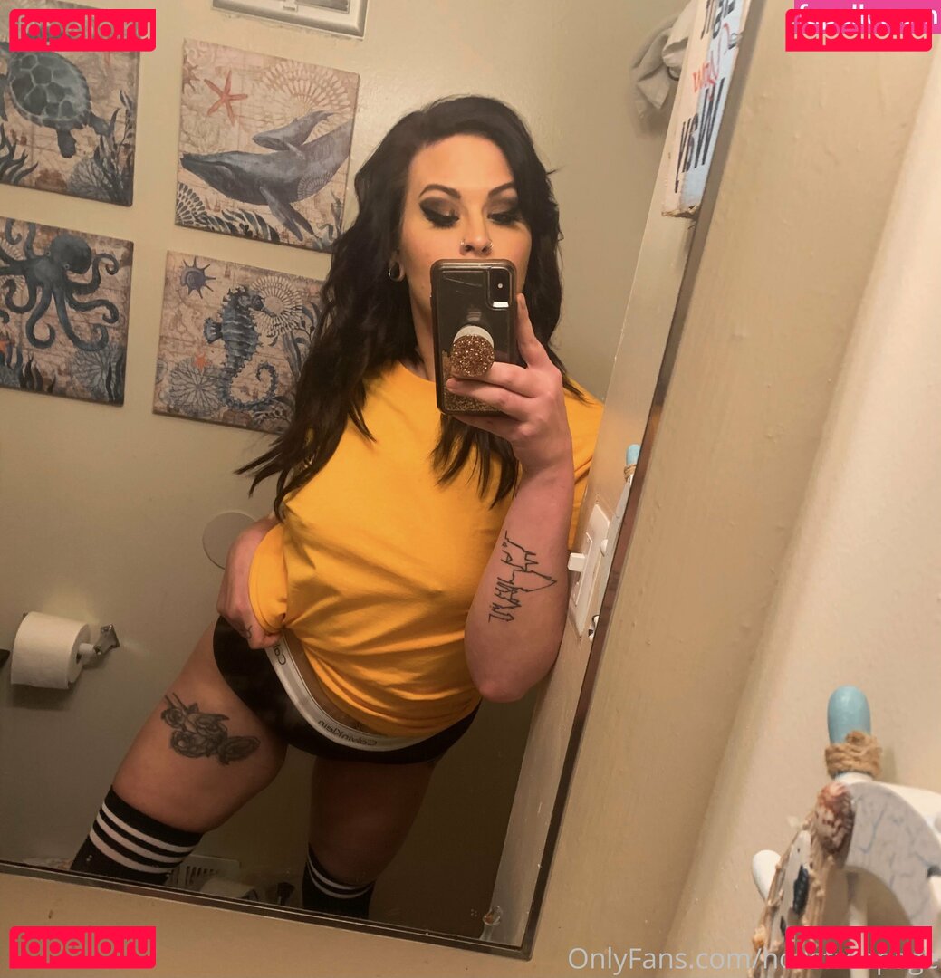 hollsfreepage / hollylouisefry Onlyfans Photo Gallery 