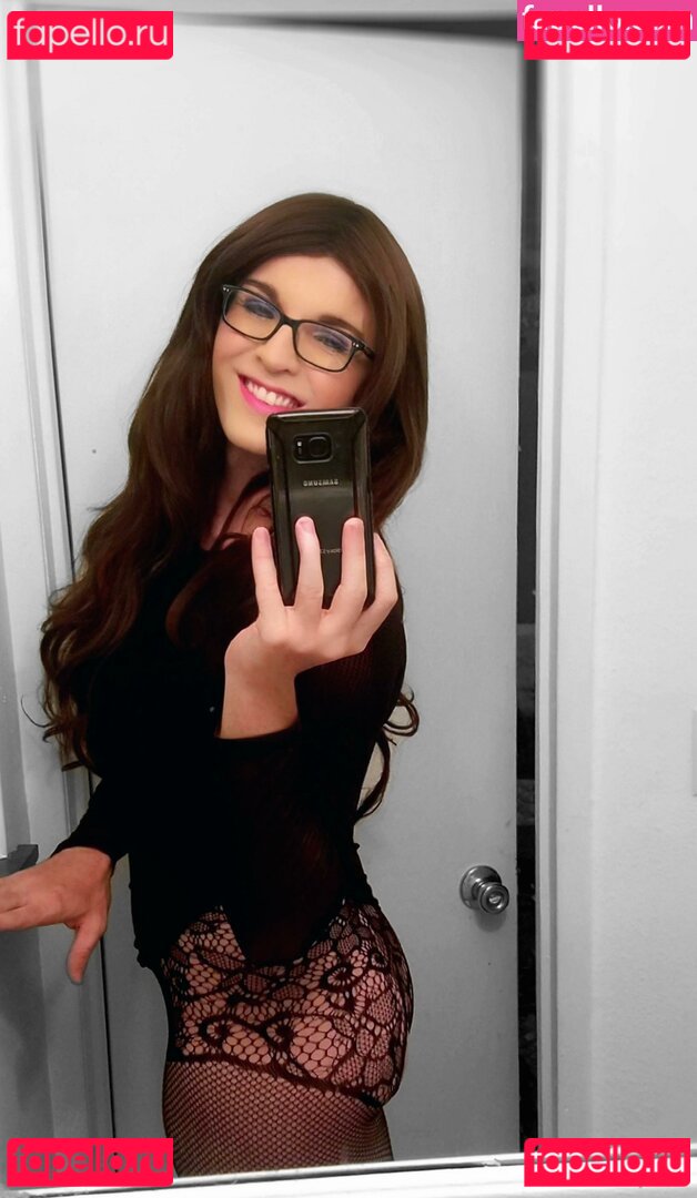 Lana Watson / crossdresserlana Onlyfans Photo Gallery 