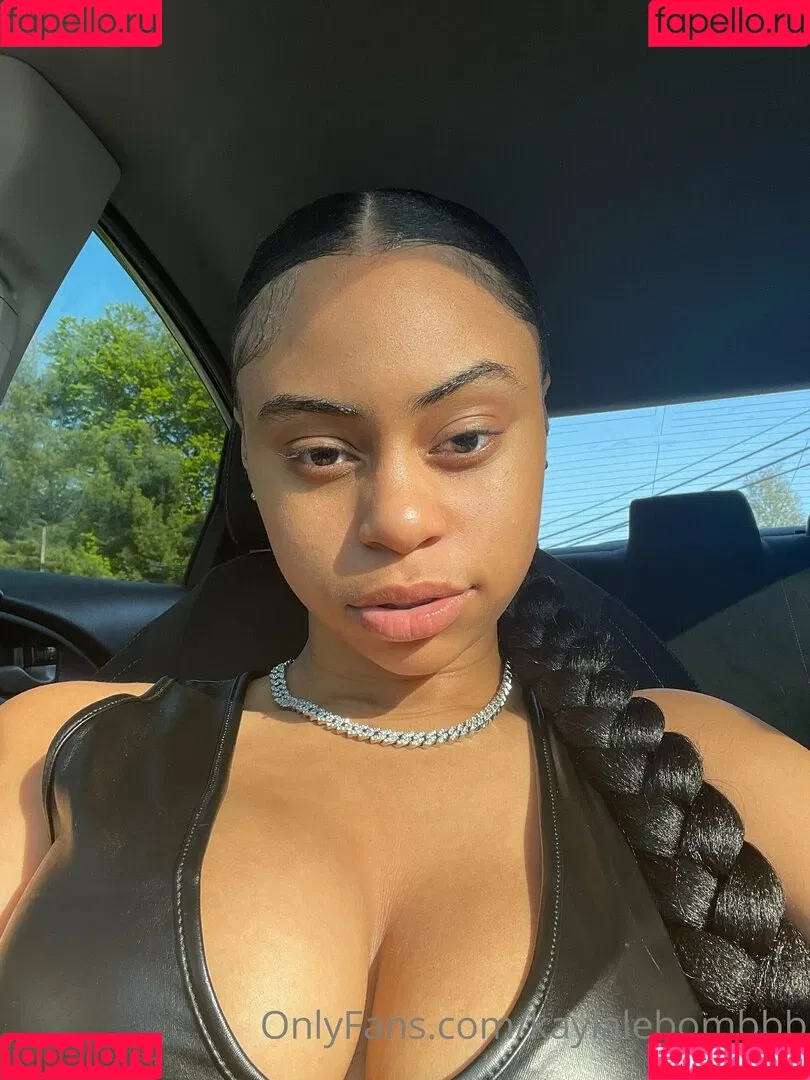 kaylalebombbb Onlyfans Photo Gallery 