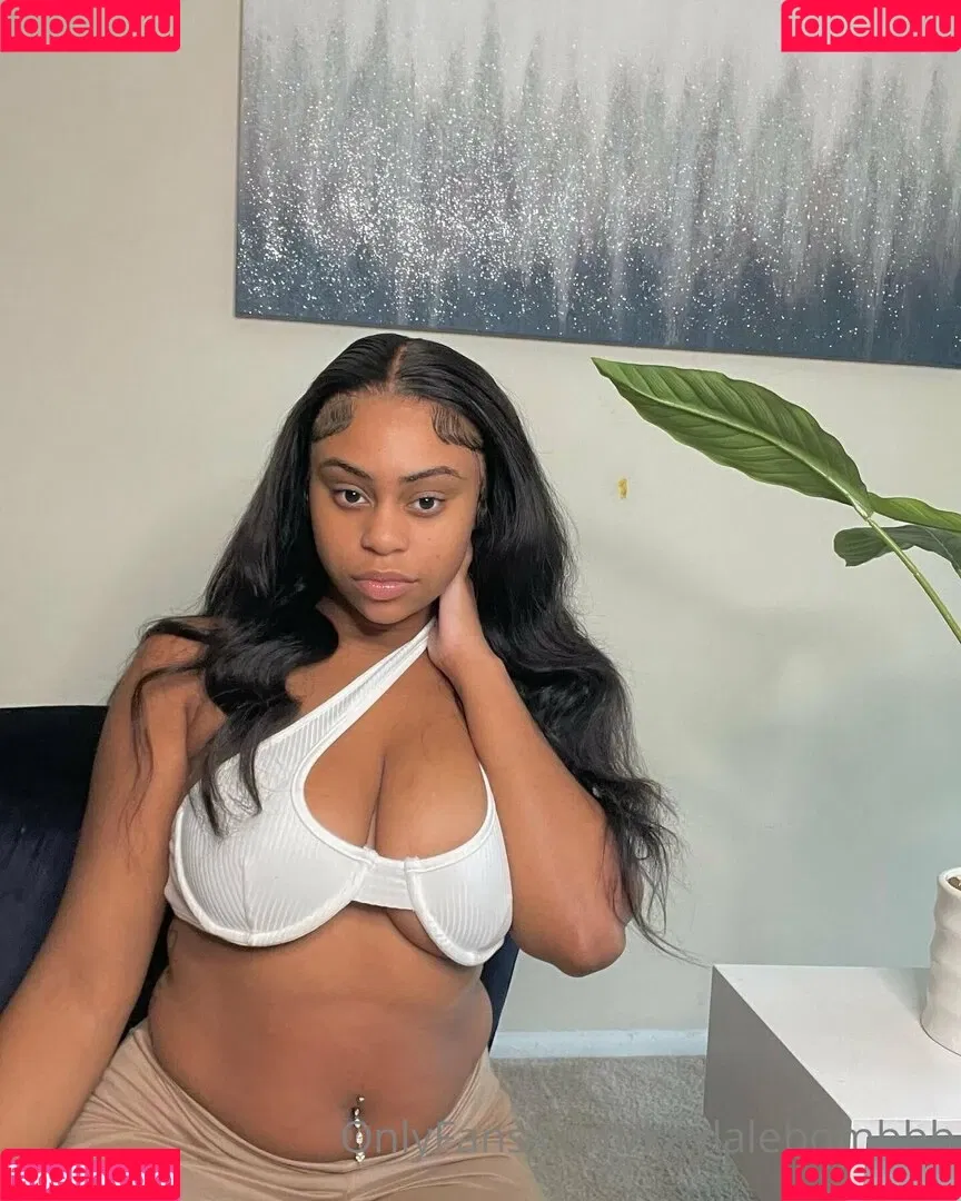 kaylalebombbb Onlyfans Photo Gallery 