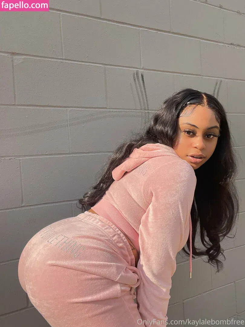 kaylalebombbb Onlyfans Photo Gallery 