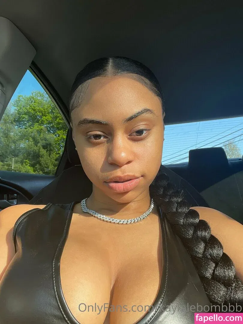 kaylalebombbb Onlyfans Photo Gallery 
