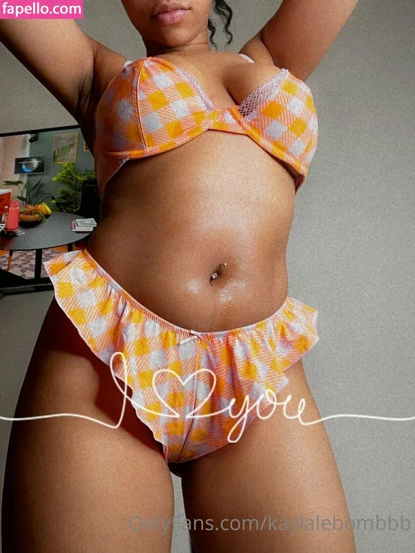 kaylalebombbb Onlyfans Photo Gallery 