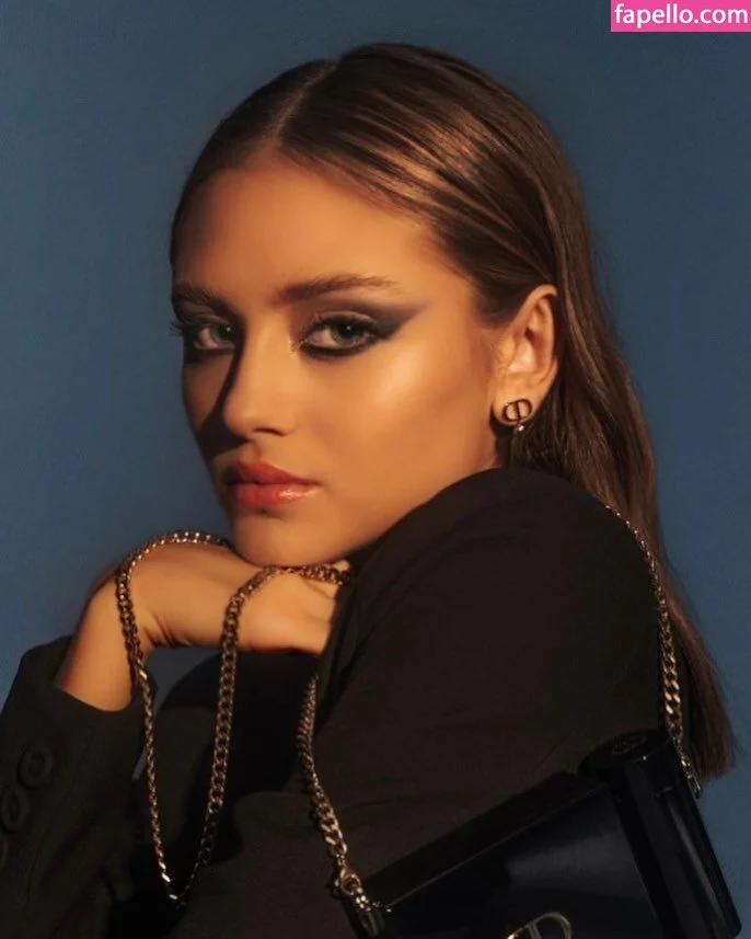 Leni Klum Onlyfans Photo Gallery 