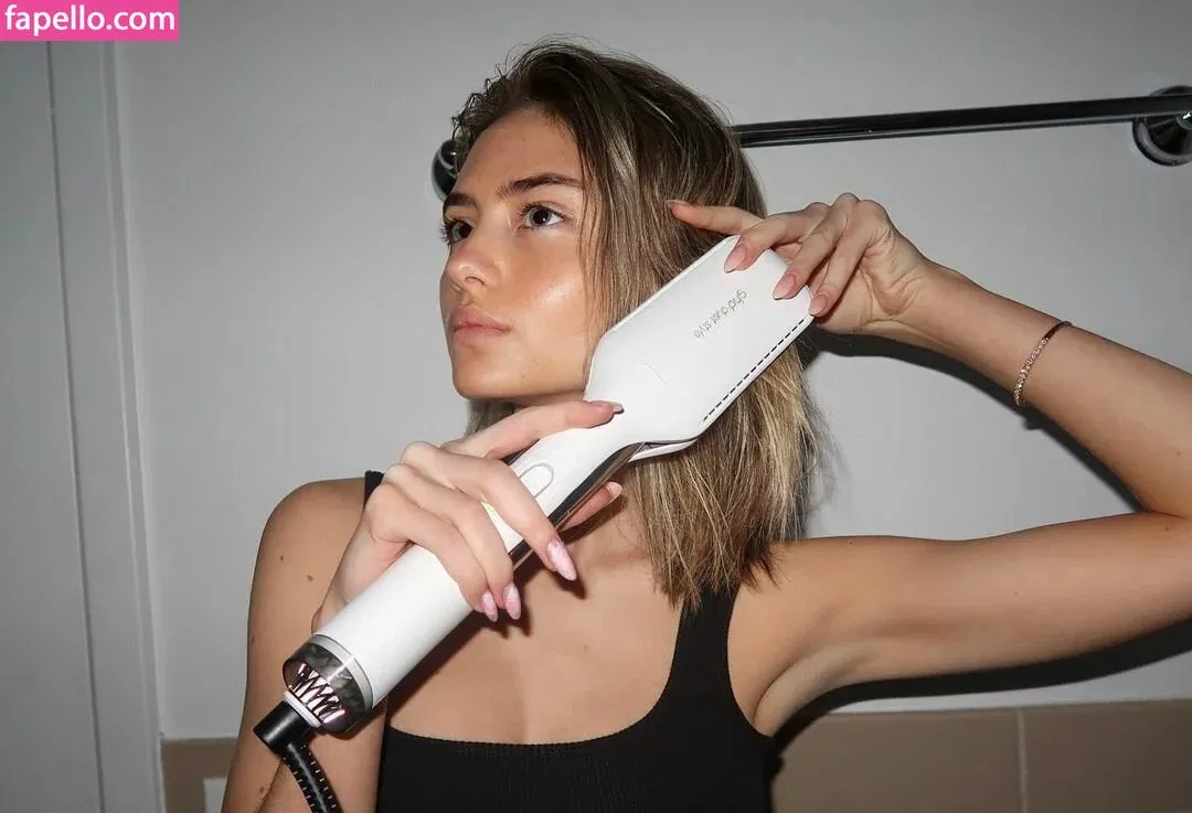 Leni Klum Onlyfans Photo Gallery 