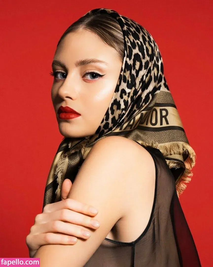 Leni Klum Onlyfans Photo Gallery 