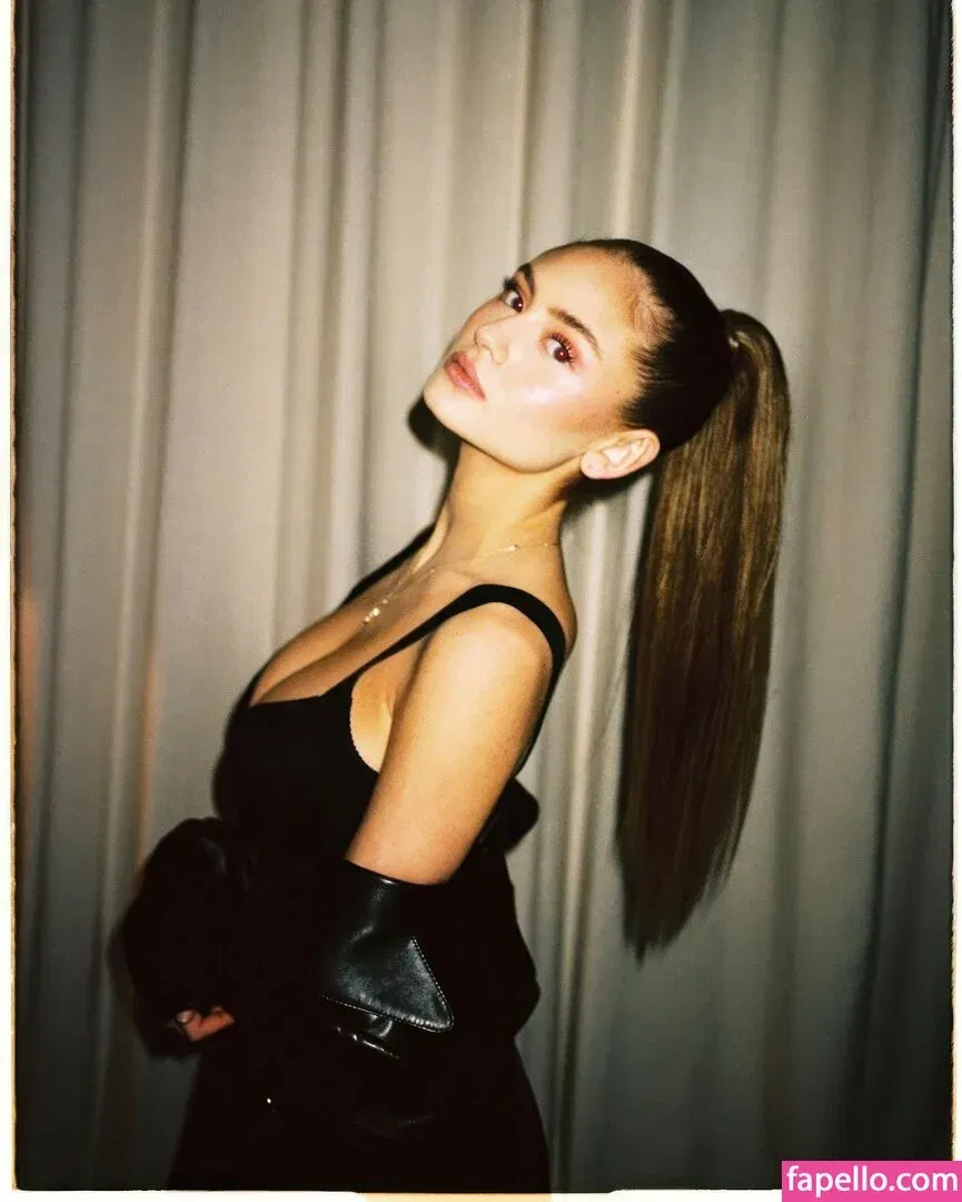 Leni Klum Onlyfans Photo Gallery 