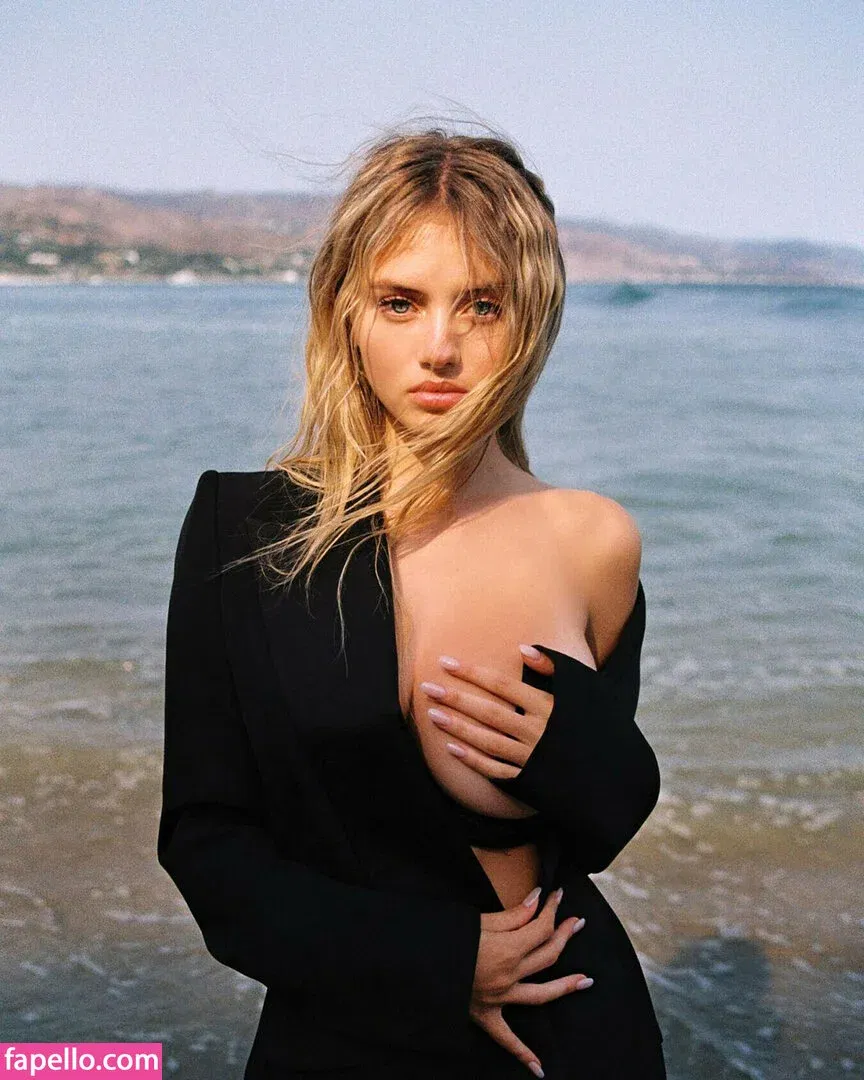 Leni Klum Onlyfans Photo Gallery 