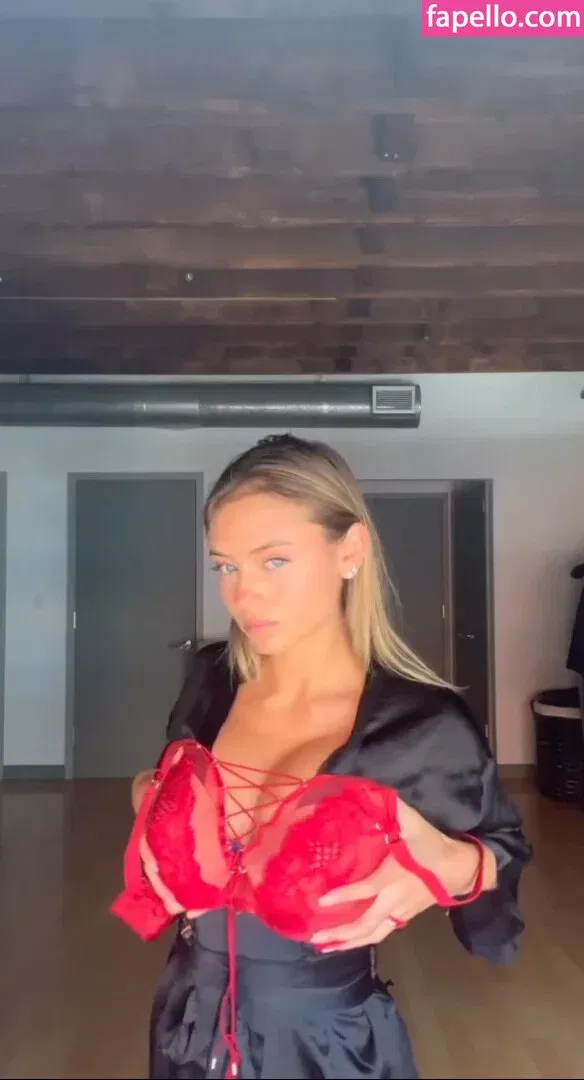 Leni Klum Onlyfans Photo Gallery 