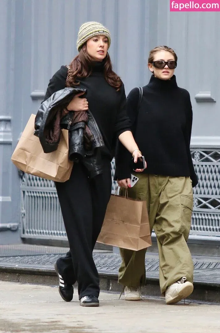 Leni Klum Onlyfans Photo Gallery 