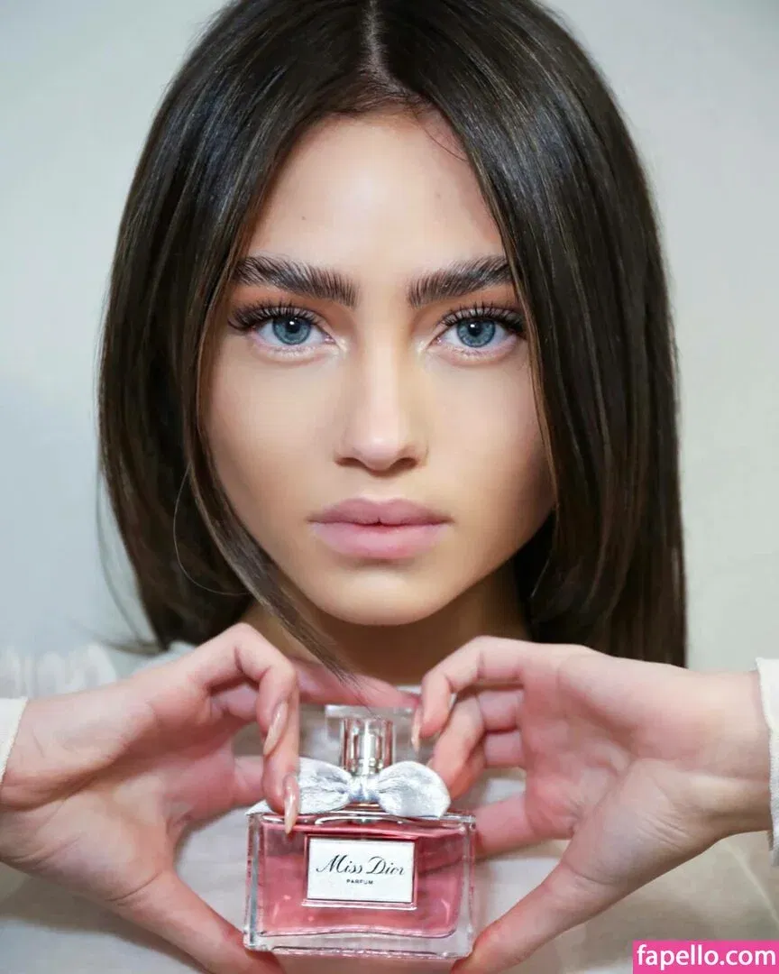 Leni Klum Onlyfans Photo Gallery 