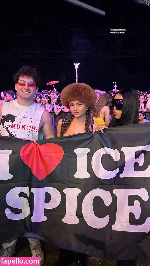 Leni Klum Onlyfans Photo Gallery 