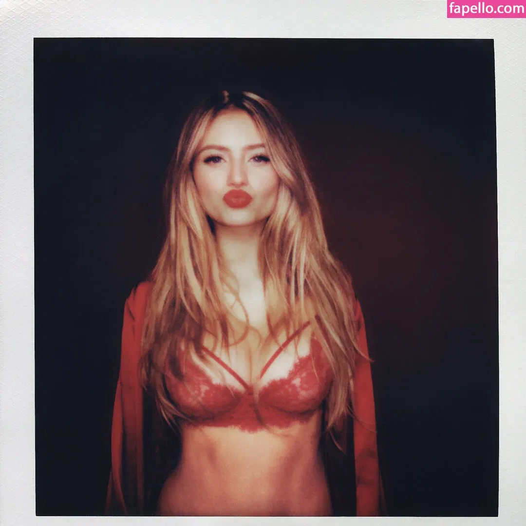 Leni Klum Onlyfans Photo Gallery 