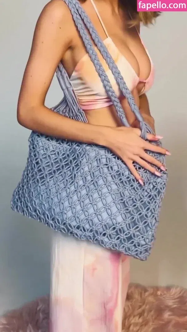 Leni Klum Onlyfans Photo Gallery 