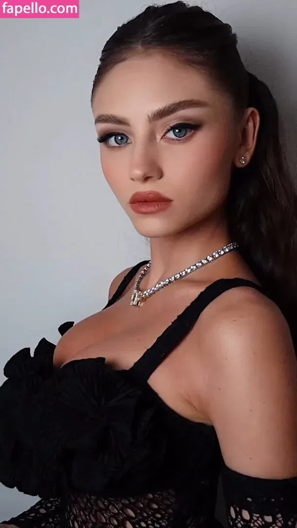 Leni Klum Onlyfans Photo Gallery 