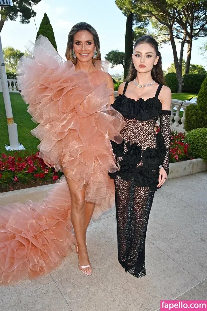 Leni Klum Onlyfans Photo Gallery 