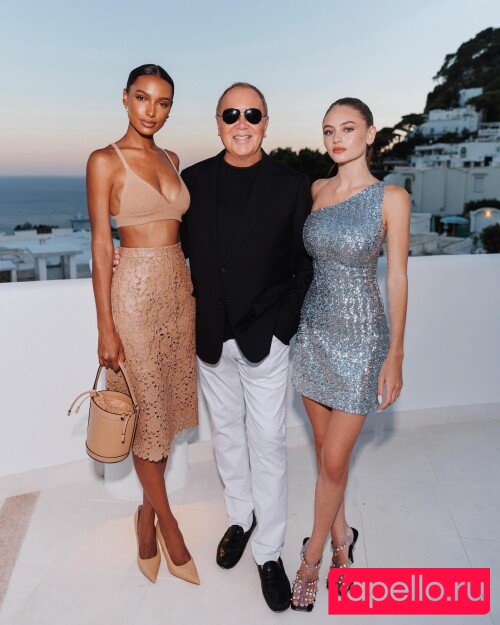 Leni Klum Onlyfans Photo Gallery 