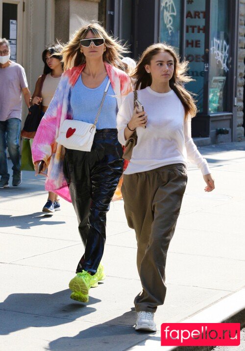 Leni Klum Onlyfans Photo Gallery 