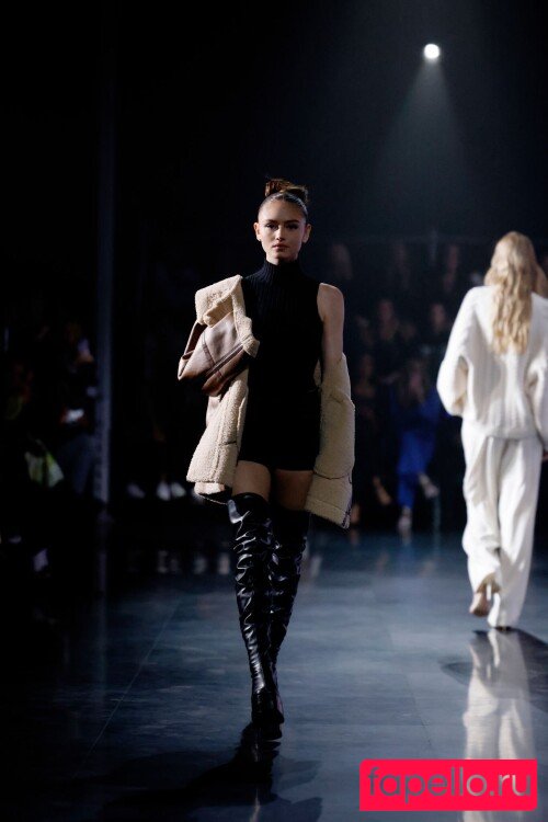 Leni Klum Onlyfans Photo Gallery 