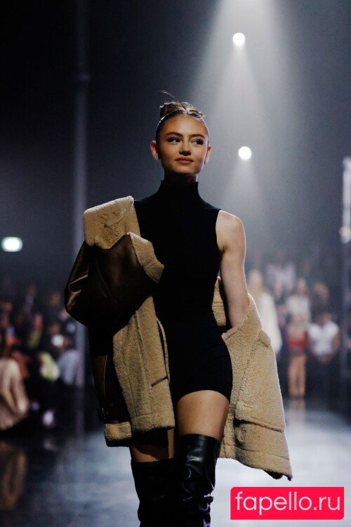 Leni Klum Onlyfans Photo Gallery 