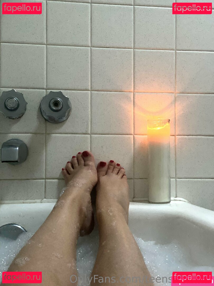 teensyteases Onlyfans Photo Gallery 