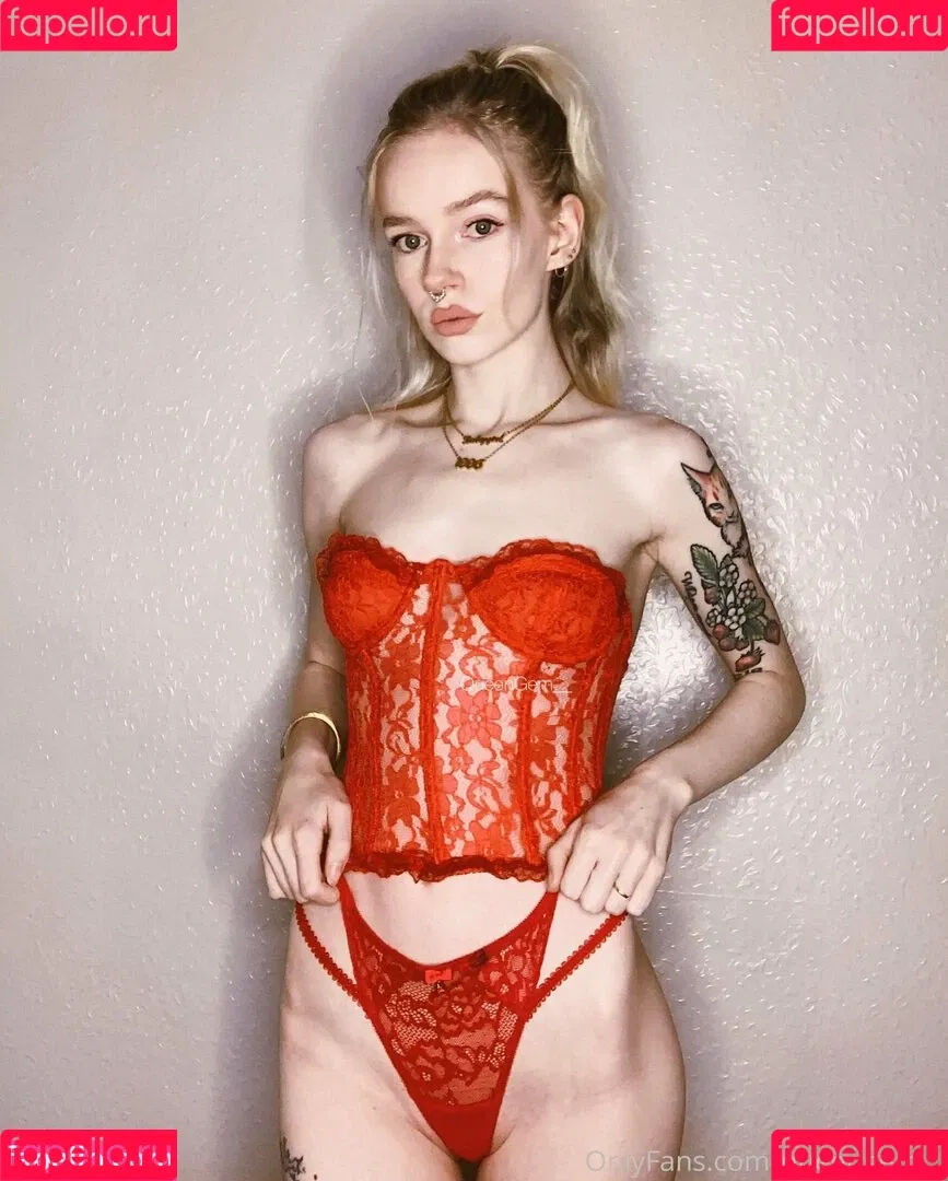 queengem__ Onlyfans Photo Gallery 