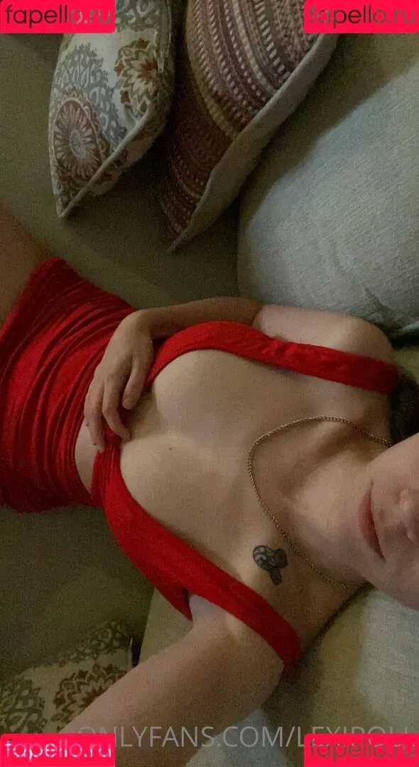 Lexi Poll ASMR Onlyfans Photo Gallery 